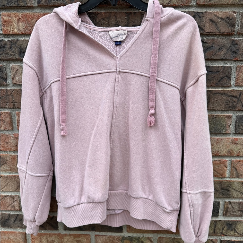 Universal Thread Women's Light Purple V-Neck Sweater